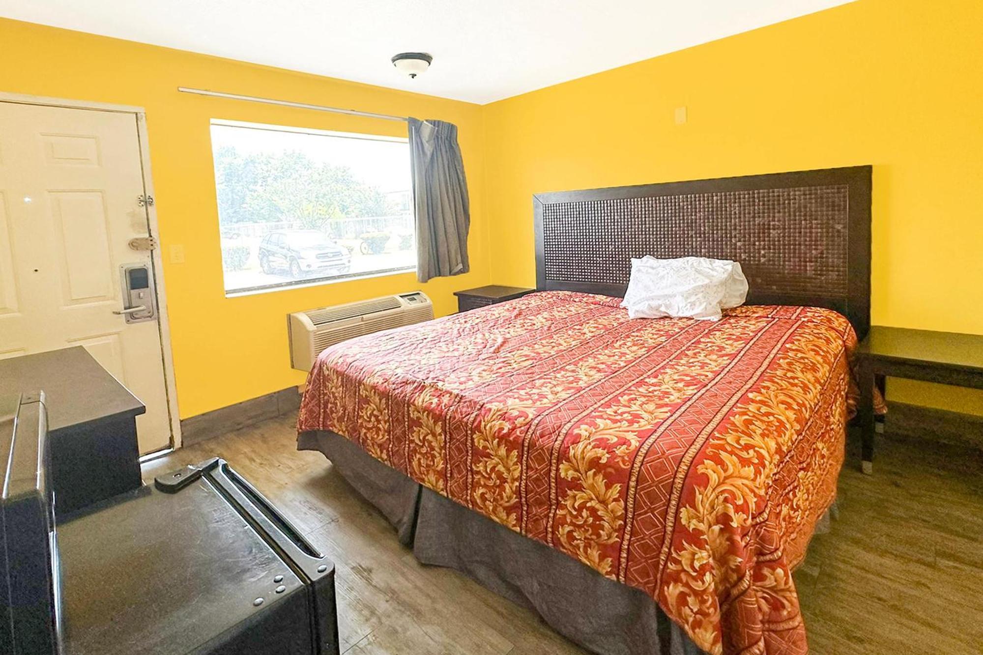 Luxury Inn By Oyo Albany Exterior foto